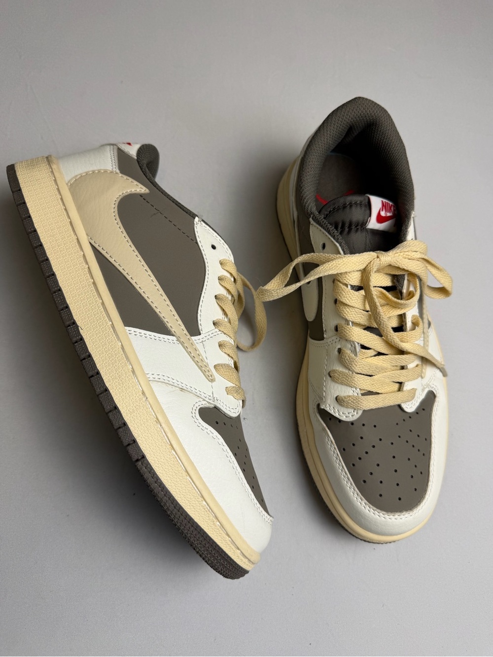 Jordan x Travis Scott Air Jordan 1 Low OG "Reverse Mocha" sneakers Nike 7 Mens